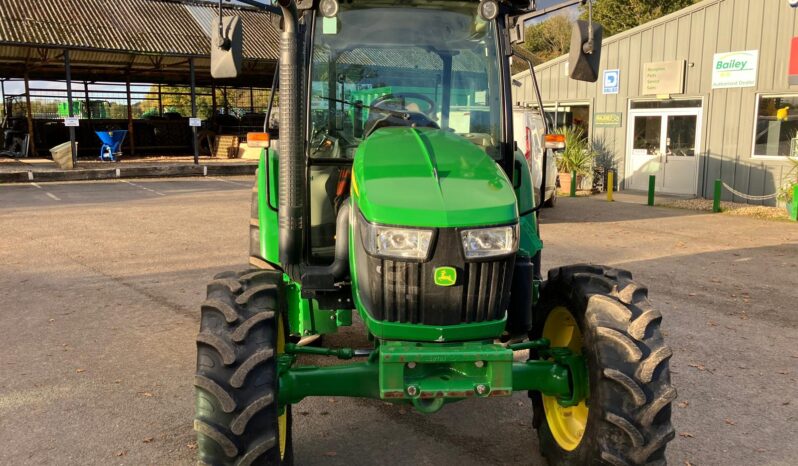 John Deere 5075E full