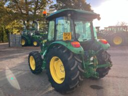 John Deere 5075E full