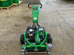 John Deere 220E Hybrid Greens Mower full