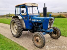 1975 Ford 4600 Safety Cab 2WD Tractor full