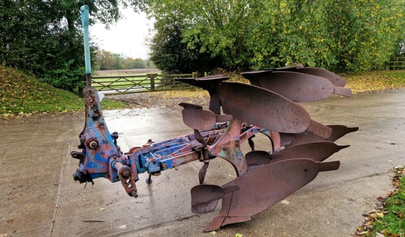 Ransomes TS 84 3 furrow reversible plough full