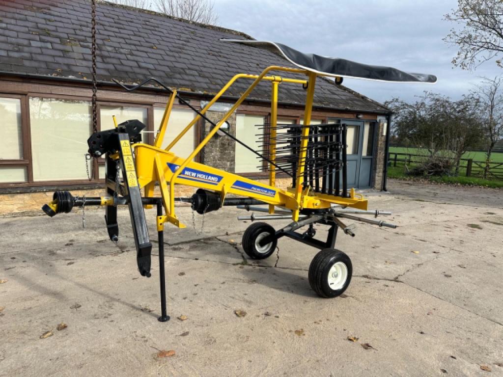 2022 NEW HOLLAND PROROTOR 320 SINGLE ROTOR RAKE 3,500 + VAT