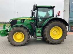 John Deere 6R 215 full