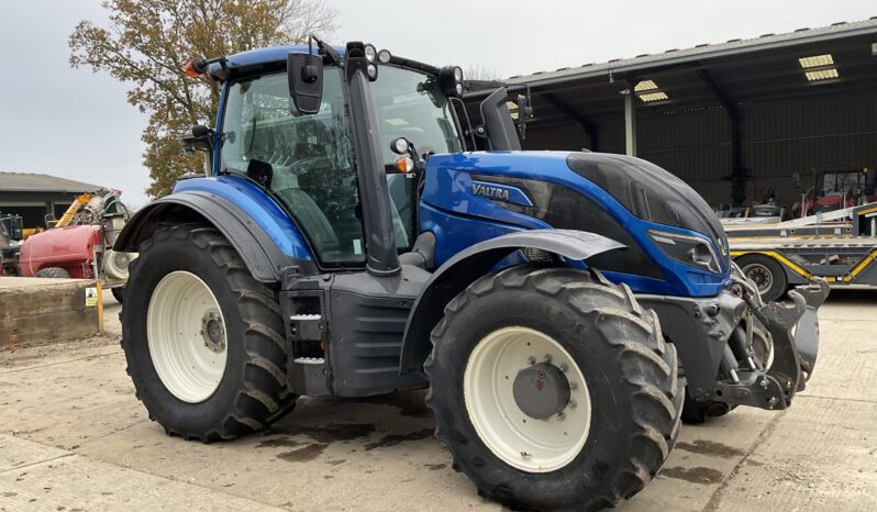 VALTRA T154 full