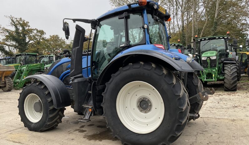 VALTRA T154 full