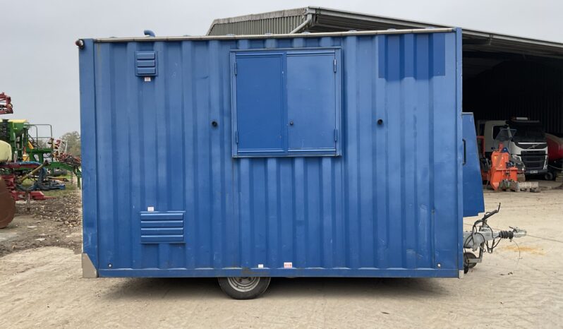 BOSS CABIN WELFARE UNIT full