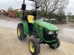 John Deere 3038E full