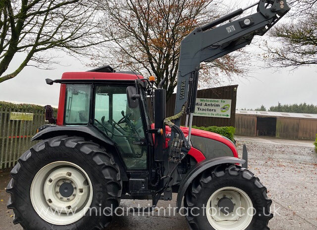 2017 Valtra A 93 HiTech with Q41 loader full