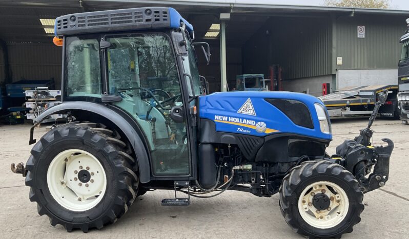 NEW HOLLAND T4.100N full