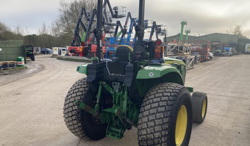 John Deere 4066M full