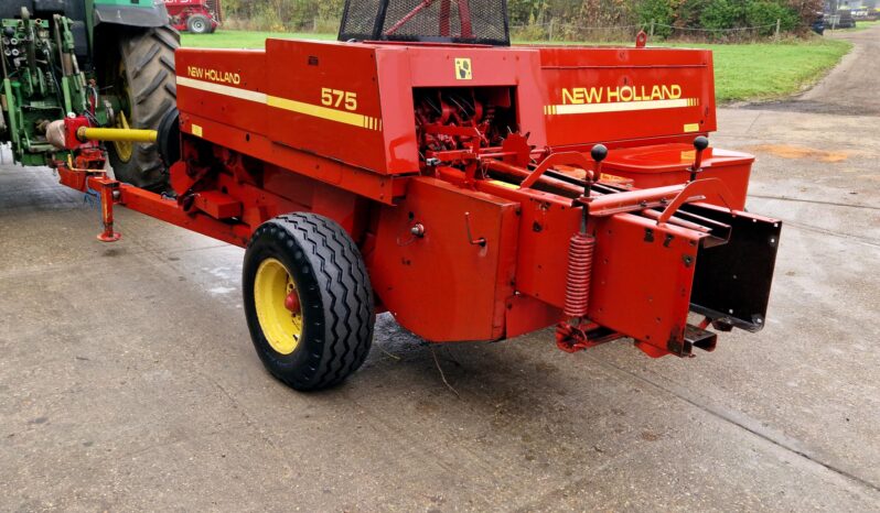 1990 New Holland 575 conventional baler full