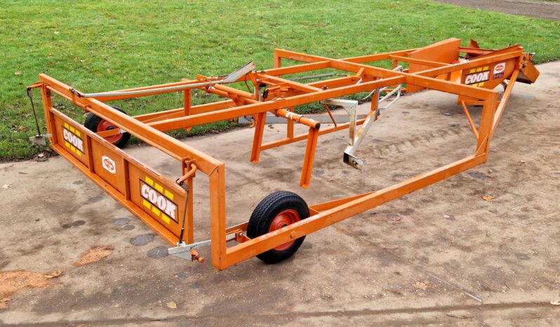 Ritchie (Cook) flat 8 bale sledge full