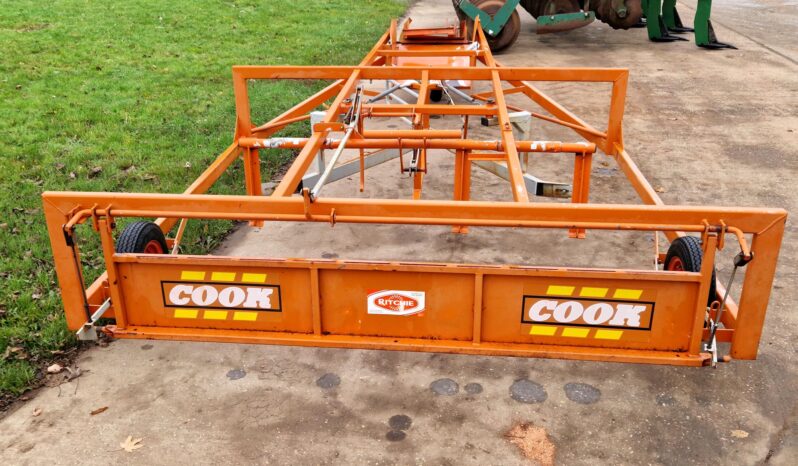 Ritchie (Cook) flat 8 bale sledge full