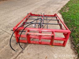 Moulton flat 8 bale grab full