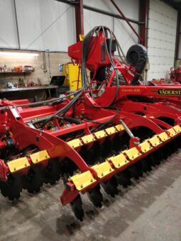 Vaderstad Carrier CR650CB c/w Vaderstad Bio Drill in Excellent conditionNew 470mm True Cut discs levelling Crossboard very good profile on Packer full