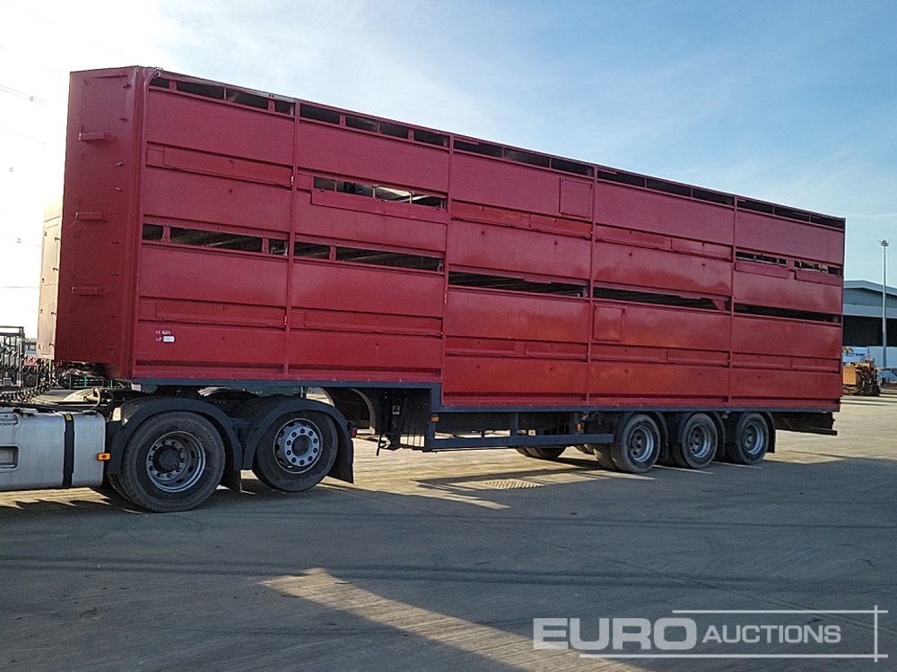 Houghton Tri Axle Double Deck Live Stock Trailer, Hydraulic Ramp Livestock Trailers For Auction: Leeds -27th, 28th, 29th, 30th November 24 @ 8:00am