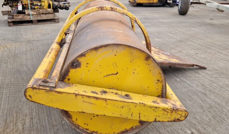 Grays Single Drum Draw Bar Roller Farm Machinery For Auction: Leeds -27th, 28th, 29th, 30th November 24 @ 8:00am full