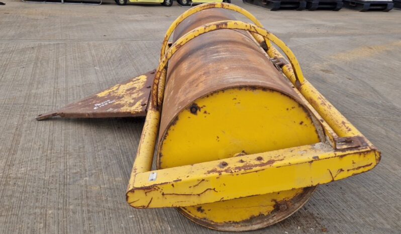 Grays Single Drum Draw Bar Roller Farm Machinery For Auction: Leeds -27th, 28th, 29th, 30th November 24 @ 8:00am full