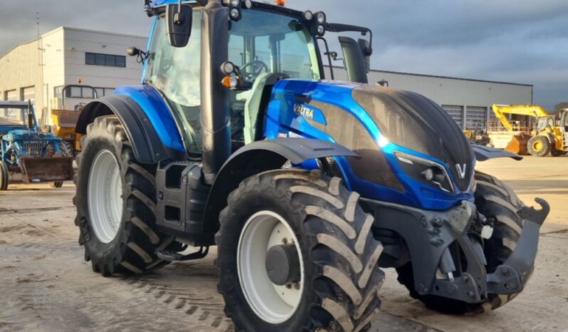 2017 Valtra T174 VERSU Tractors For Auction: Leeds -27th, 28th, 29th, 30th November 24 @ 8:00am full