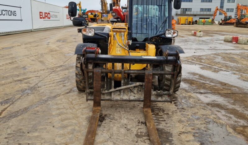 2017 JCB 525-60 Hi Viz Telehandlers For Auction: Leeds -27th, 28th, 29th, 30th November 24 @ 8:00am full