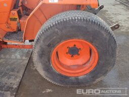 Kubota LA650-C Compact Tractors For Auction: Leeds -27th, 28th, 29th, 30th November 24 @ 8:00am full