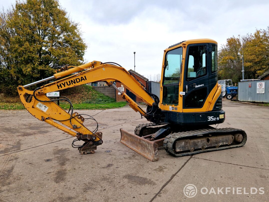 2015 Hyundai Robex R35z-9 Excavator