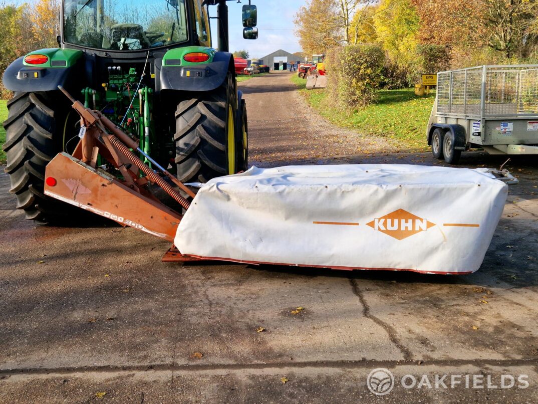 1996 Kuhn GMD 600 disc mower