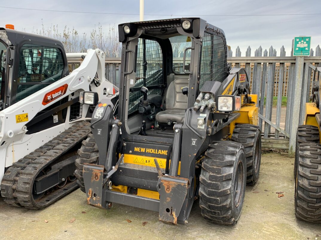 2018 New Holland L220 in Carmarthenshire