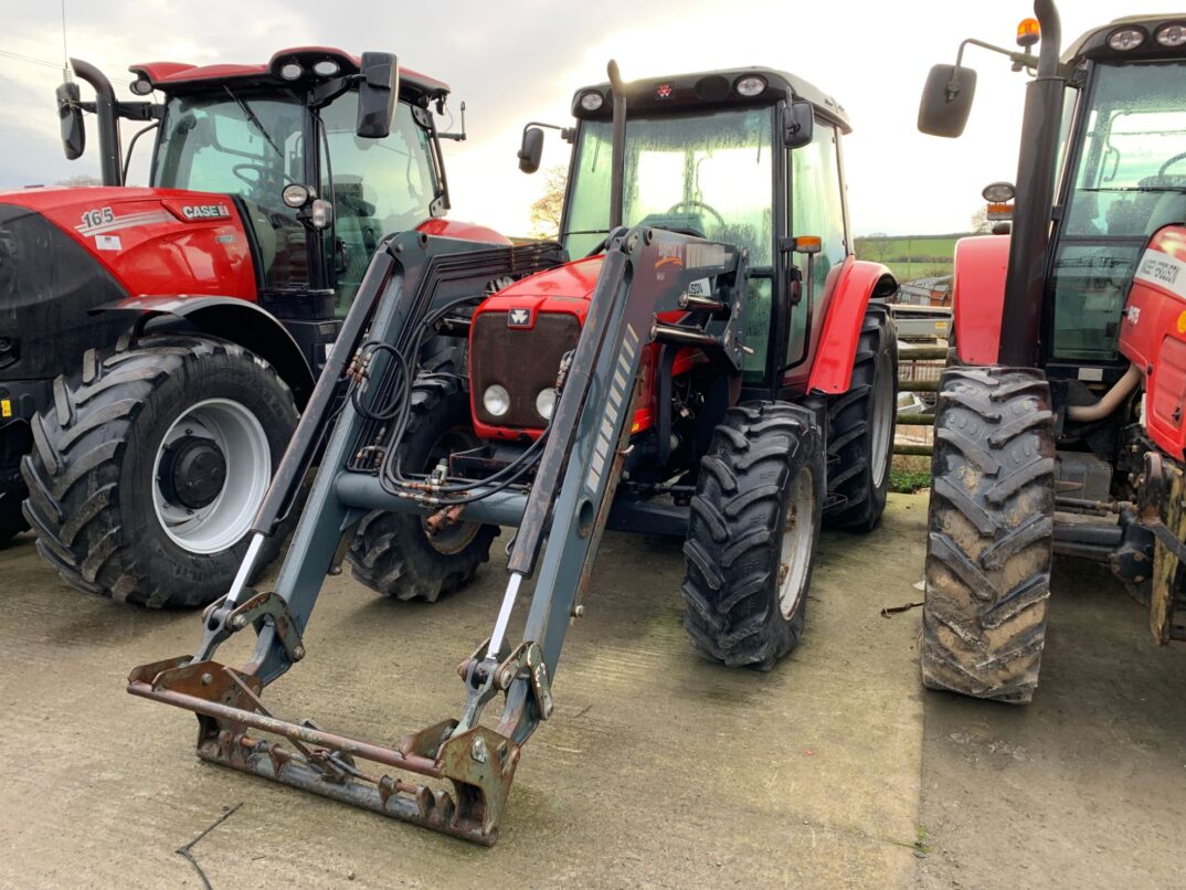 2004 Massey Ferguson 5455 in Carmarthenshire