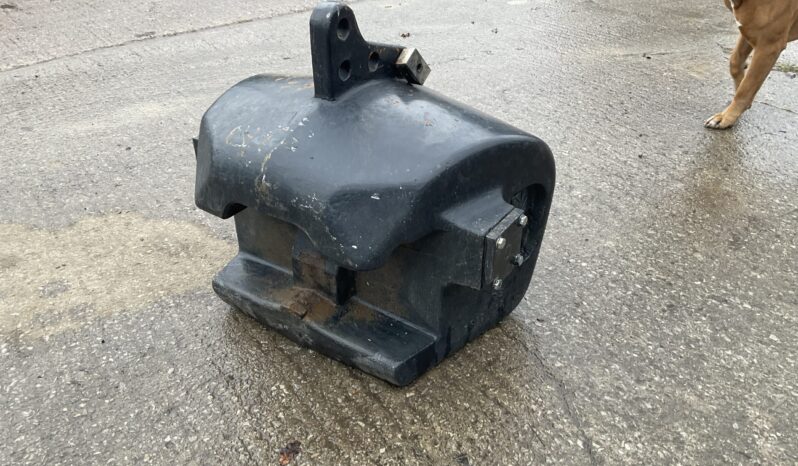 NEW HOLLAND 1000KG BLOCK WEIGHT full