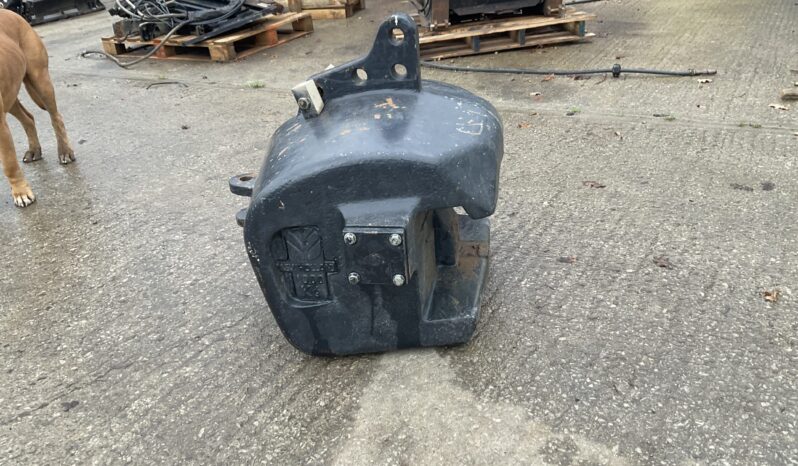 NEW HOLLAND 1000KG BLOCK WEIGHT full