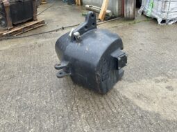 NEW HOLLAND 1000KG BLOCK WEIGHT full