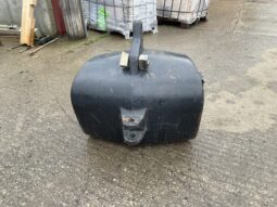 NEW HOLLAND 1000KG BLOCK WEIGHT full