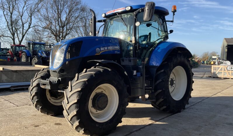 NEW HOLLAND T7.210 full