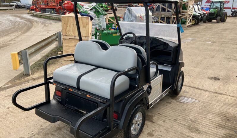 Club Car Carryall 300 full