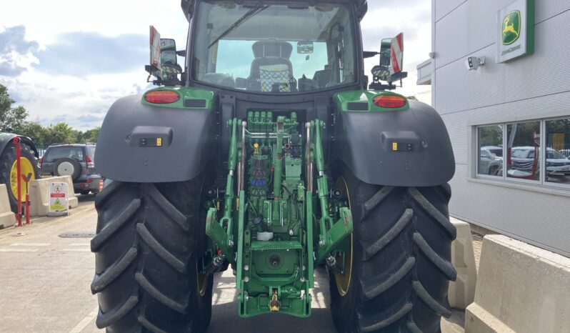 John Deere 6R 215 full