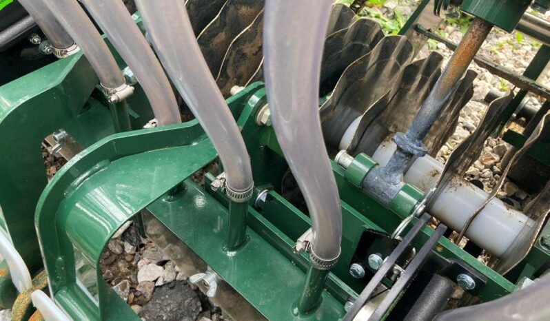 Turfco Tri-wave 60 overseeder full