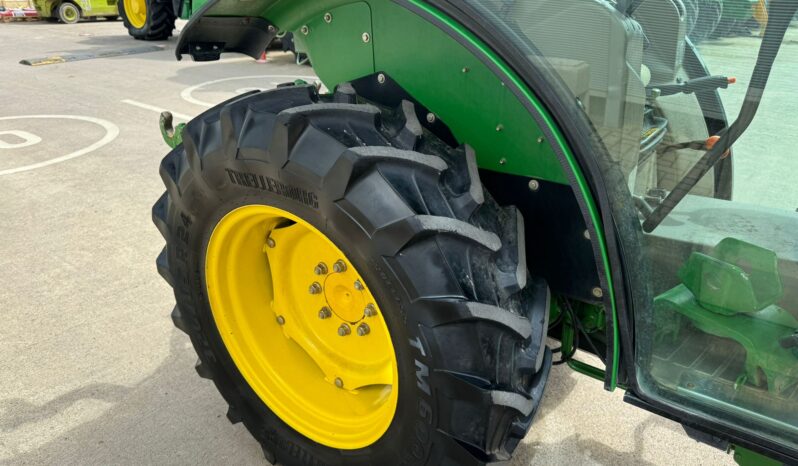 John Deere 5090GV full