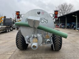 MAJOR 1700 VACUUM TANKER full