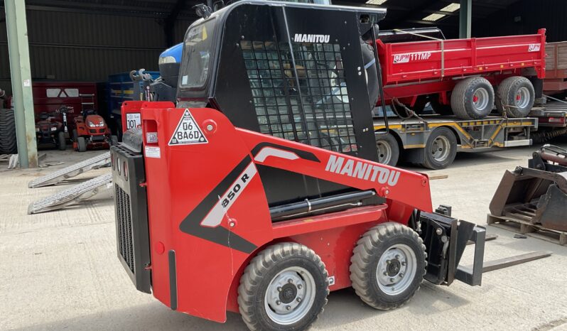 MANITOU 850R SKID STEER full