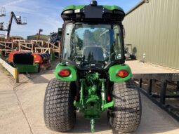 John Deere 3039R full