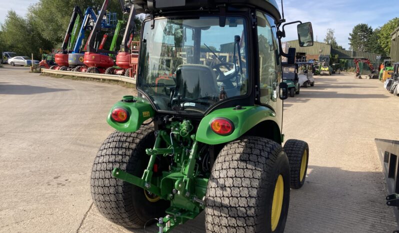 John Deere 3039R full