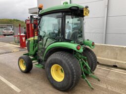 John Deere 3045R full