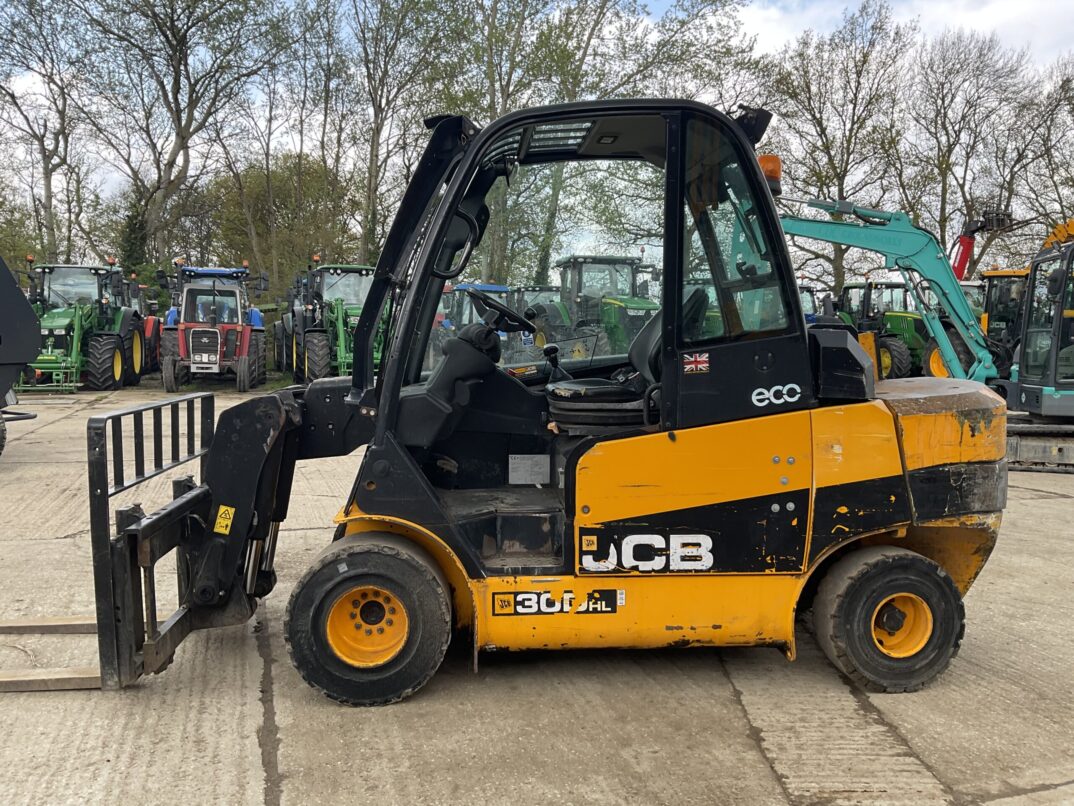 JCB 30 DHL