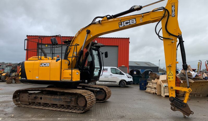 2018 JCB JS130 LC in Carmarthenshire full