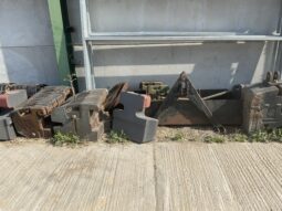 LARGE SELECTION OF WEIGHTS full