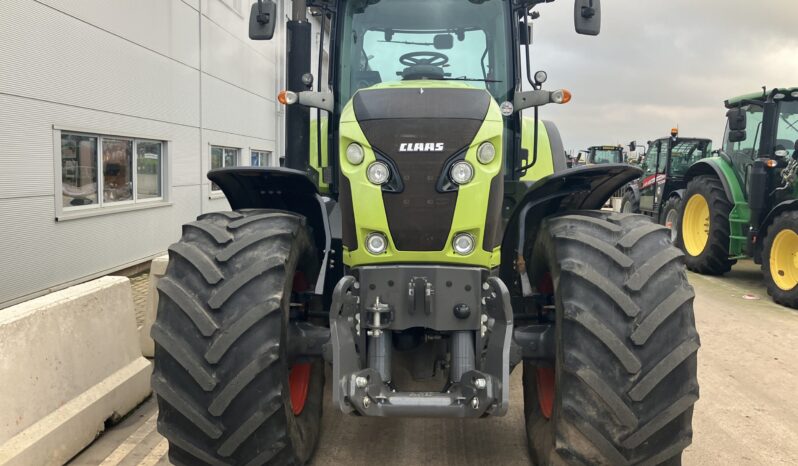 CLAAS Axion 830 full