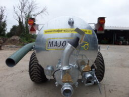 MAJOR 1700 GALLON VACUUM TANKER full