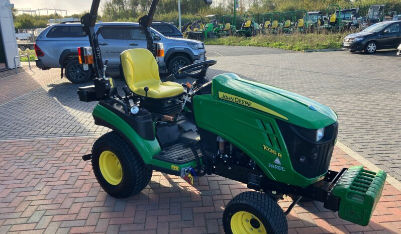 John Deere 1026R full