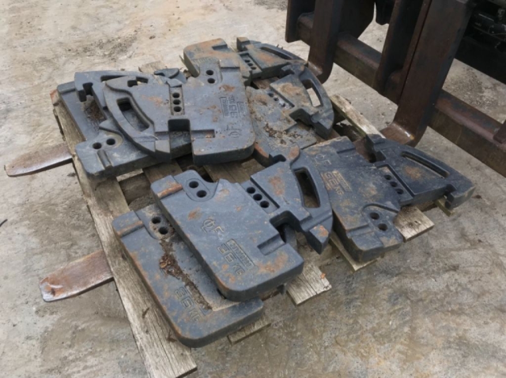 2015 MCCORMICK X SERIES FRONT WEIGHTS 750 + VAT